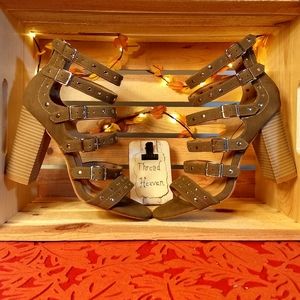 Mi.iM Strappy Block Heel Sandals